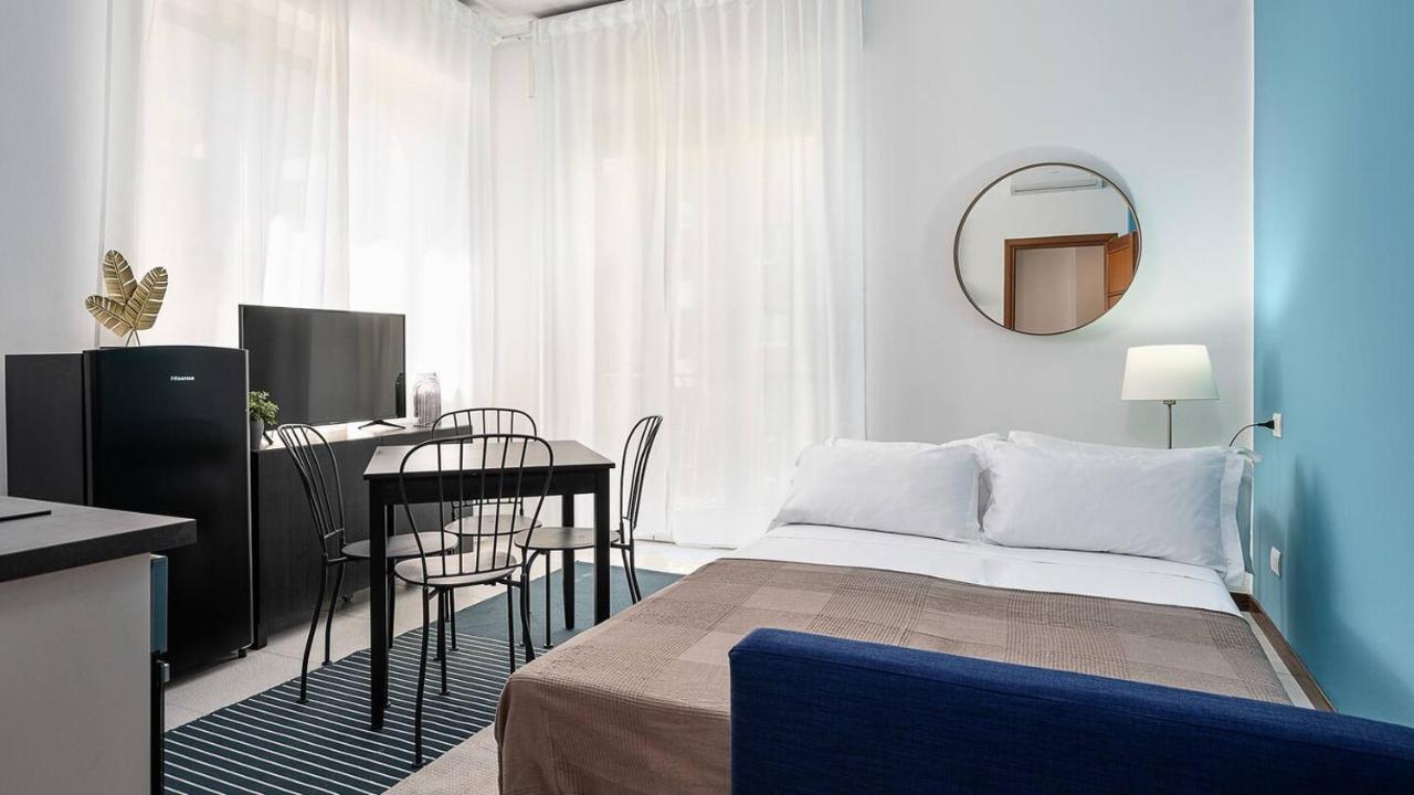 Appartamento Blue City Paradise - Renovated Apt In Center Milano Esterno foto